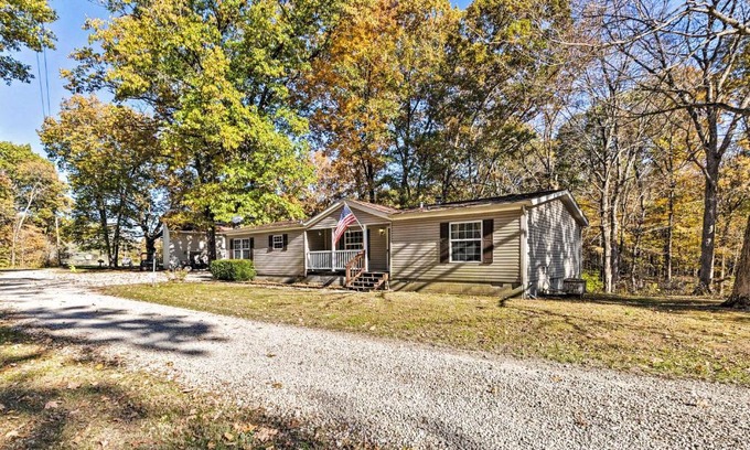 Brownstown House | Haven in the Woods with 150 Acres, 2 Ponds