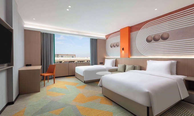 Baiyun Hotel | Hawthorn By Wyndham Guangzhou Baiyun Airport