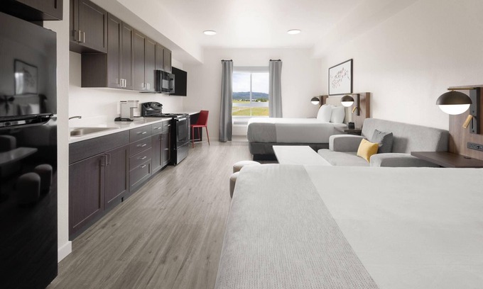 Alpine Northwest Hotel | Hawthorn Extended Stay By Wyndham Alpine
