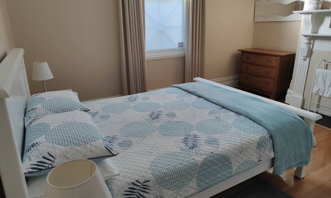 Invermay House | Hawthorn House Launceston