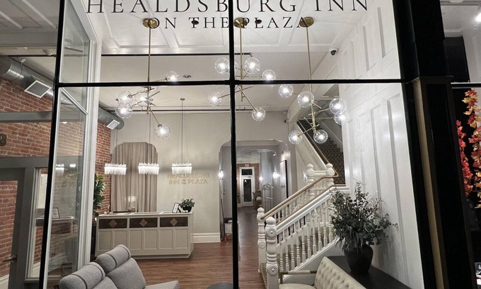 Healdsburg Bed & Breakfast | Healdsburg Inn on the Plaza, A Four Sisters Inn