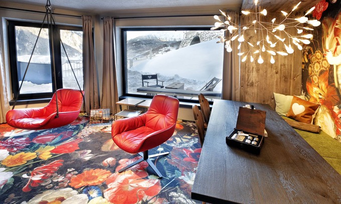Soelden Apartment | HEART - Manufaktur Appartements - Top1 Deluxe Apartment right on the ski slope