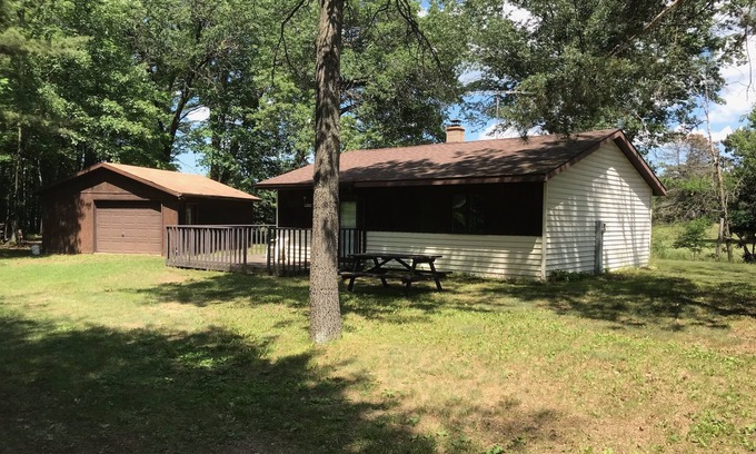 Shawano House | Heart of the Mooseyards!