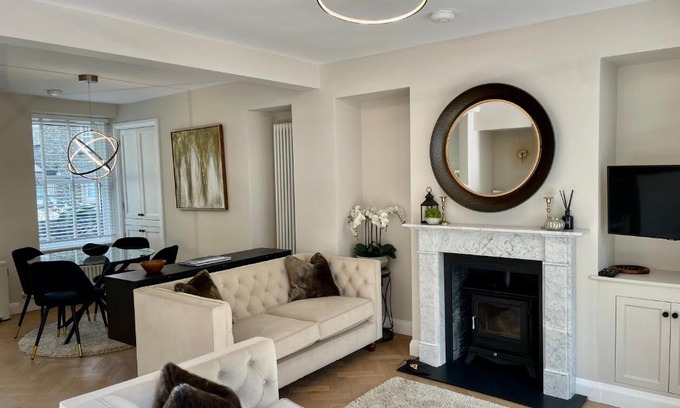 Bowness-on-Windermere House | Heather Mere Cottage, Bowness-on-Windermere