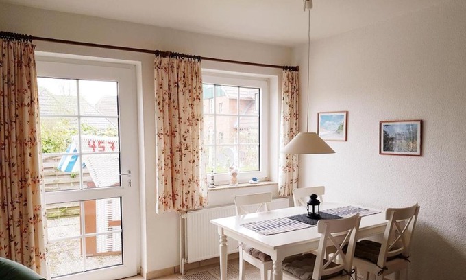 Norddorf Apartment | Heckenrose-5-EG-rechts