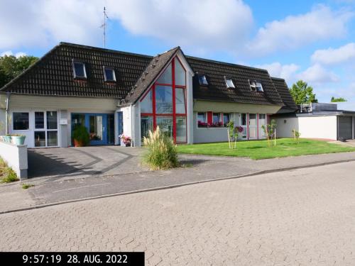 Heikendorf Apartment | Heikendorf Große Ferienwohnung mit Terrasse