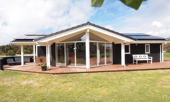 Bjerregaard House | "Helen" - 500m to the inlet by Interhome