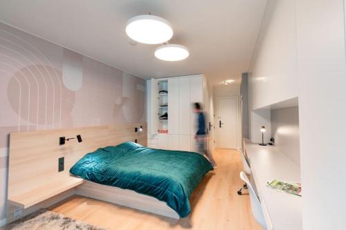 Cessange Apartment | Henry's Appt with a private Suite 413 - Shared kitchen