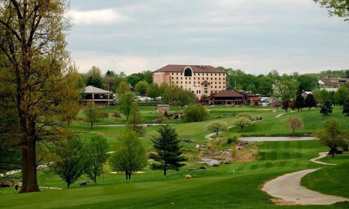 East York Hotel | Heritage Hills Golf Resort