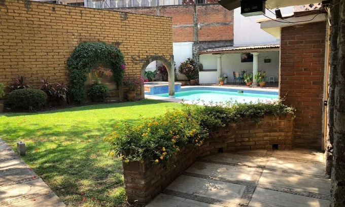 Central Cuernavaca House | Hermosa casa en el corazón de la ciudad de la eterna primavera.