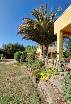 Bajos de Lircay House | Hermosa y espaciosa casa de campo con vistas a la montaña