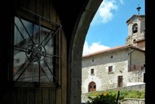 Larraun House | Hermoso Caserío Navarra. (Madoz)