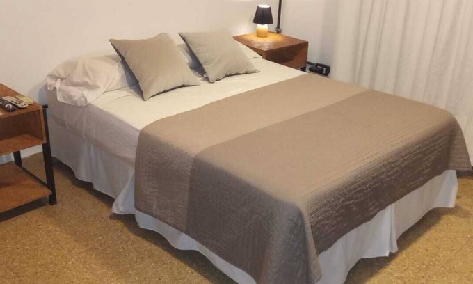 Cordoba Apartment | Hermoso monoambiente en pleno Barrio General Paz. Frente a Plaza Alberdi