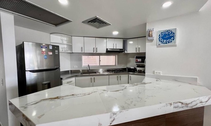 Punta Hansa Condo | Hermoso Y Comodo Apartamento Bay Point 303