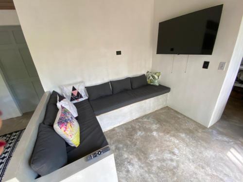 Punta Uva Apartment | Hidden jungle spot 50m from the Caribbean Sea