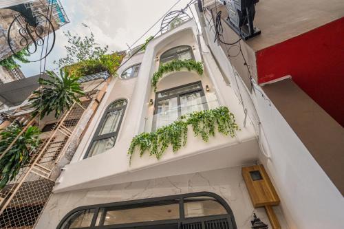 District 1 Apartment | HighEnd 5MasterBR Building District 1