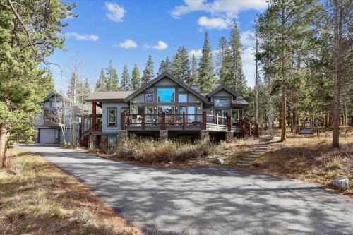 The Highlands House | Highlands Getaway home