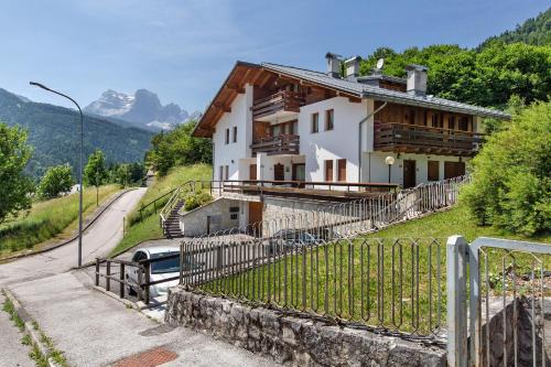 Vodo Cadore Apartment | Hilde's House