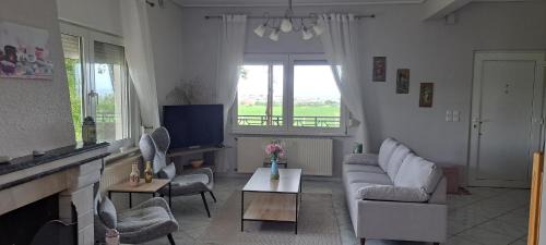Alexandroupoli Villa | Hill View 4