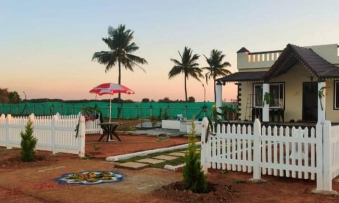 Devanahalli Villa | HILL VIEW FARM in Chandenahalli