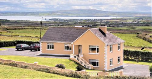 Carrigaholt Bed & Breakfast | Hilltop B & B