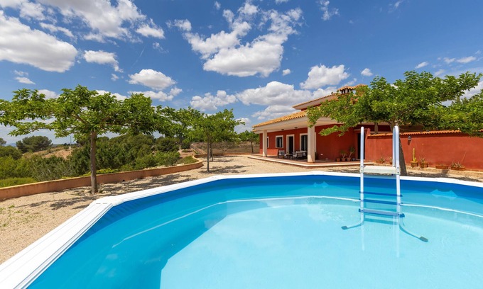 Aledo Villa | Hilltop Haven by Fidalsa