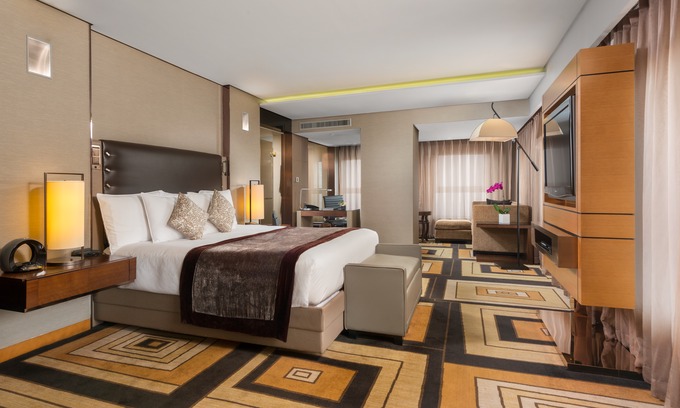 Wangfujing Shopping Area Hotel | Hilton Beijing Wangfujing