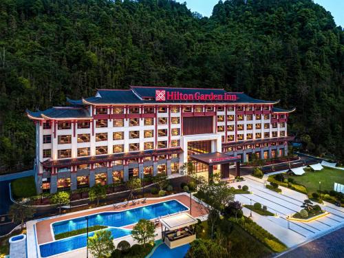 Wulingyuan Hotel | Hilton Garden Inn Zhangjiajie Wulingyuan