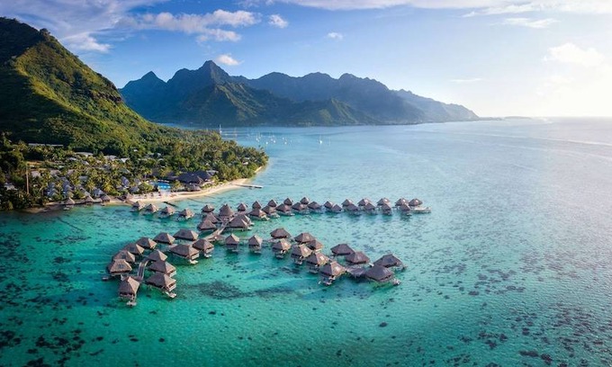 Pihaena Hotel | Hilton Moorea Lagoon Resort & Spa