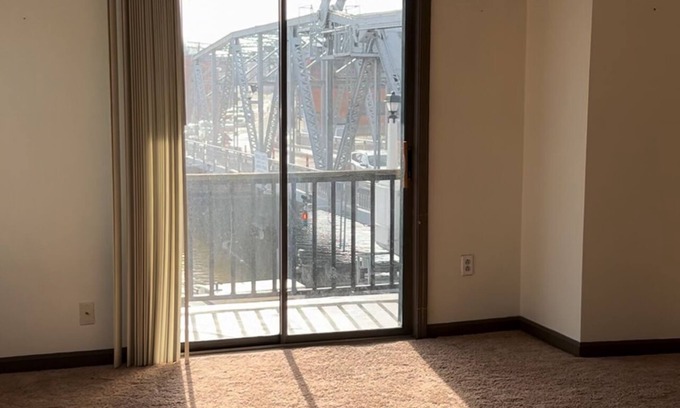 Ashtabula Apartment | Historic Harbor & Bascule Bridge view apartment