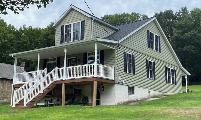 Brockton House | Historic Sears & Robuck River Home (Main Level) The Village at Houser's Crossing