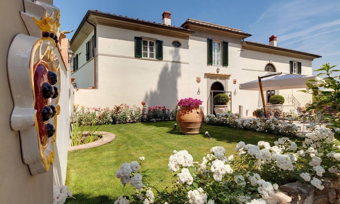 Grassina Villa | Historic Villa In The Tuscany Hills With Swimming Pool And Jacuzzi