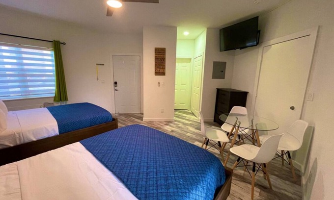 Port Saint Lucie Condo | Hole-in-One Studio -Rest, Relax & Golf PGA Village