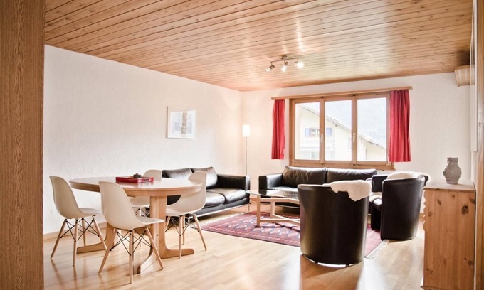 Goldswil Apartment | Holiday apartment Goldswil b. Interlaken for 1 - 4 persons with 2 bedrooms - Holiday apartment