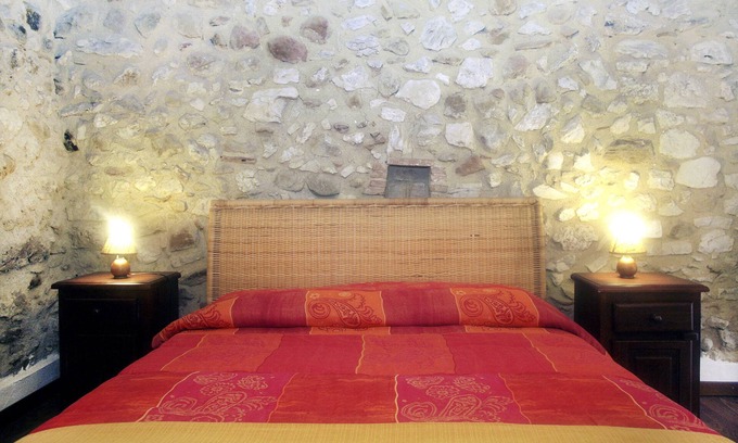 Poggio San Giovanni Apartment | Holiday apartment in the mountains and lake in a period house in the medieval village I Cardi