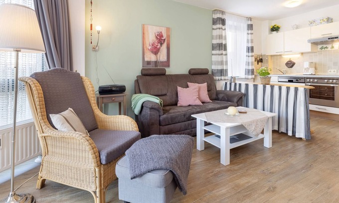 Dahme Apartment | Holiday apartment 4 in the beach house villa in Dahme
