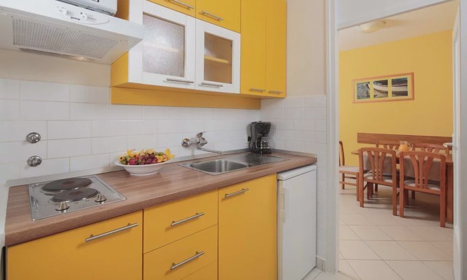 Katoro Apartment | Holiday Apartment - 5 people, 37 m² living space, 1 bedroom, Internet/WIFI, Internet access