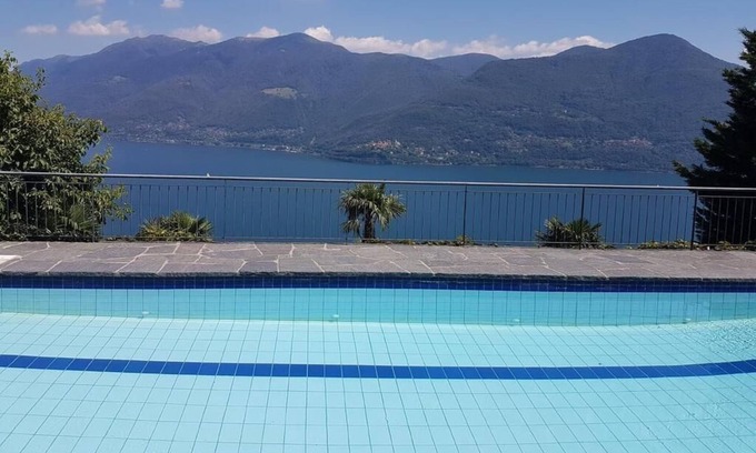 Brissago Apartment | Holiday apartment Brissago for 1 - 5 persons with 3 bedrooms - Multistorey holiday home/maisonette