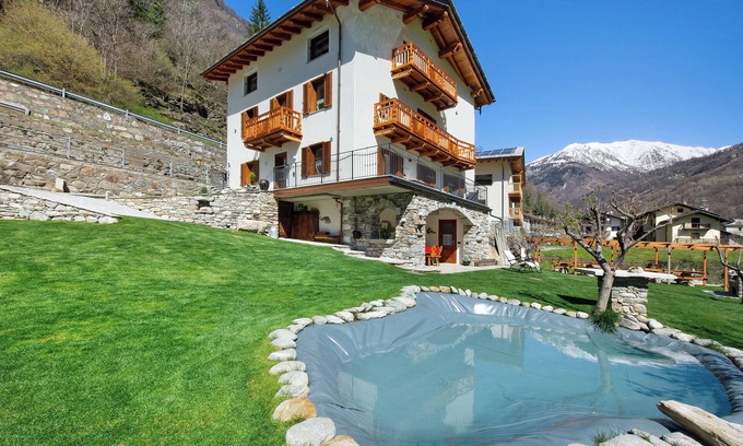 Lillianes Apartment | Holiday Apartment "Cucu - 3" with Mountain View, Shared Terrace & Wi-Fi