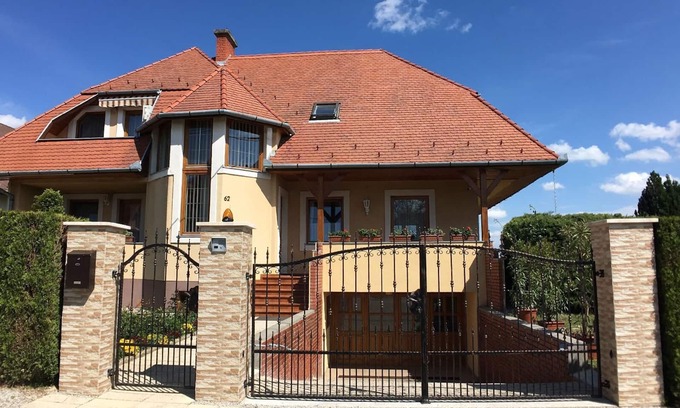 Heviz Apartment | Holiday apartment Hévíz for 1 - 2 persons with 1 bedroom - Holiday apartment