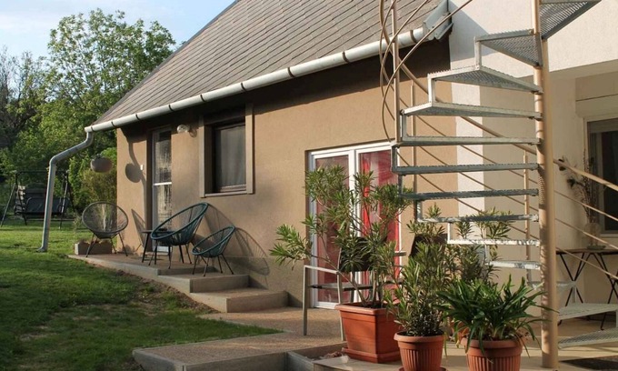 Balatongyorok Apartment | Holiday apartment with garden and access to the internet