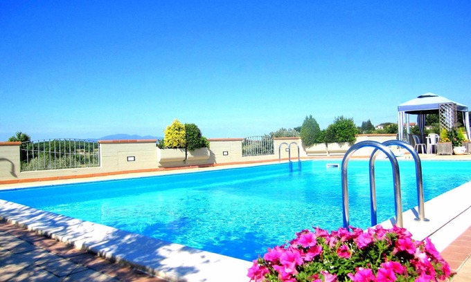 Poggio Alla Cavalla Other | Holiday apartment Lamporecchio for 1 - 4 persons with 1 bedroom - Farmhouse