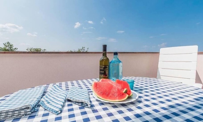 Klimno Apartment | Holiday apartment Klimno for 1 - 4 persons with 1 bedroom - Twin house