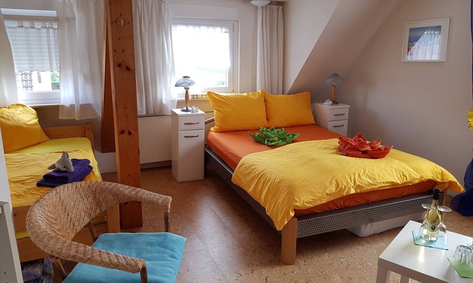 Grossostheim Apartment | Holiday apartment like in the south of Großostheim - for business travelers and vacation guests