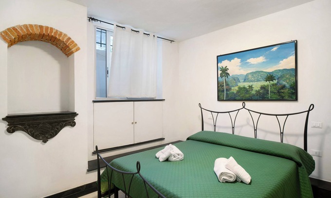 Cervo Apartment | Holiday Apartment 'Le Terme, Borgo Dei Pescatori' with Wi-Fi & Air Conditioning