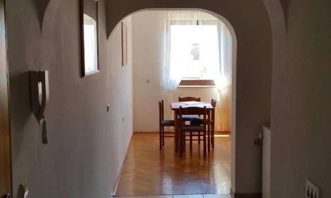 Liznjan Apartment | Holiday apartment Ližnjan for 2 - 4 persons with 2 bedrooms - Row house