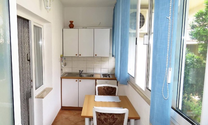 Gorinka Apartment | Holiday apartment Makarska for 1 - 2 persons - Holiday apartment in one or multi-family house