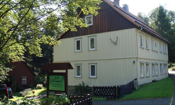 Osterode am Harz Apartment | Holiday apartment Osterode for 1 - 4 persons with 2 bedrooms - Holiday apartment in one or multi-fam