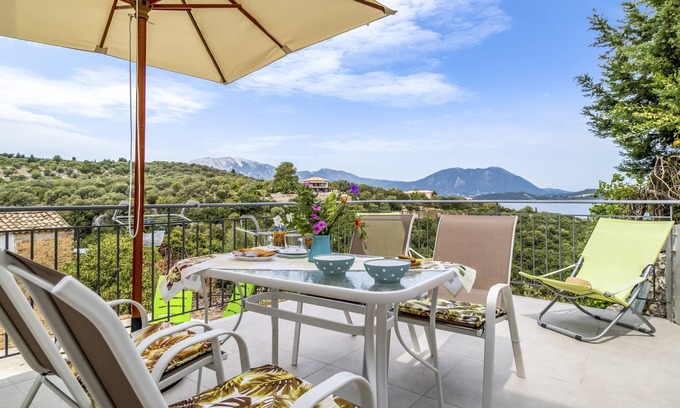 Spartochori Apartment | Holiday Apartment "Scorpios View" with Sea View, Private Terrace & Wi-Fi