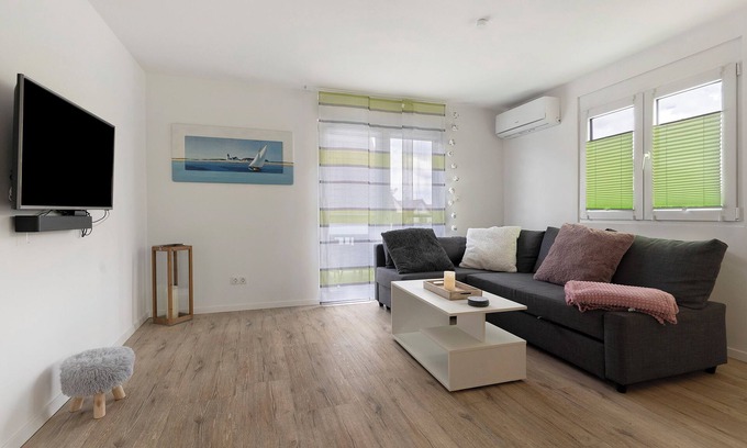 Heiligenzell Apartment | Holiday Apartment Upper Floor with Private Garden, Wi-Fi and Air Conditioning